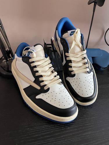 Air Jordan 1 Retro Low x Fragment Design x Travis Scott x ‘Sail Black Military Blue’ photo review