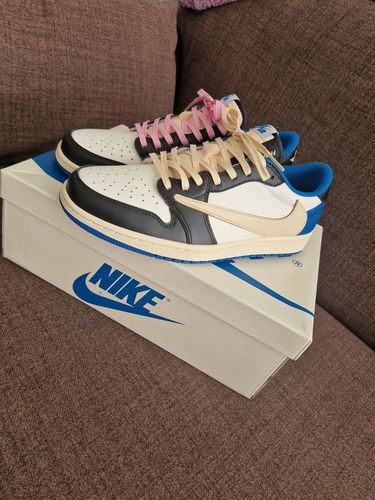 Air Jordan 1 Retro Low x Fragment Design x Travis Scott x ‘Sail Black Military Blue’ photo review