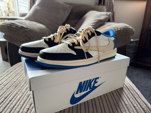 Air Jordan 1 Retro Low x Fragment Design x Travis Scott x ‘Sail Black Military Blue’ photo review