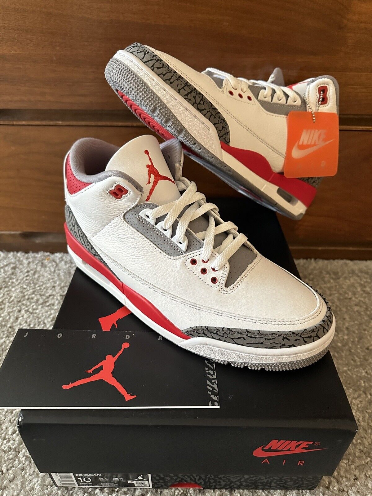 Air Jordan 3 Retro ‘Fire Red’ photo review