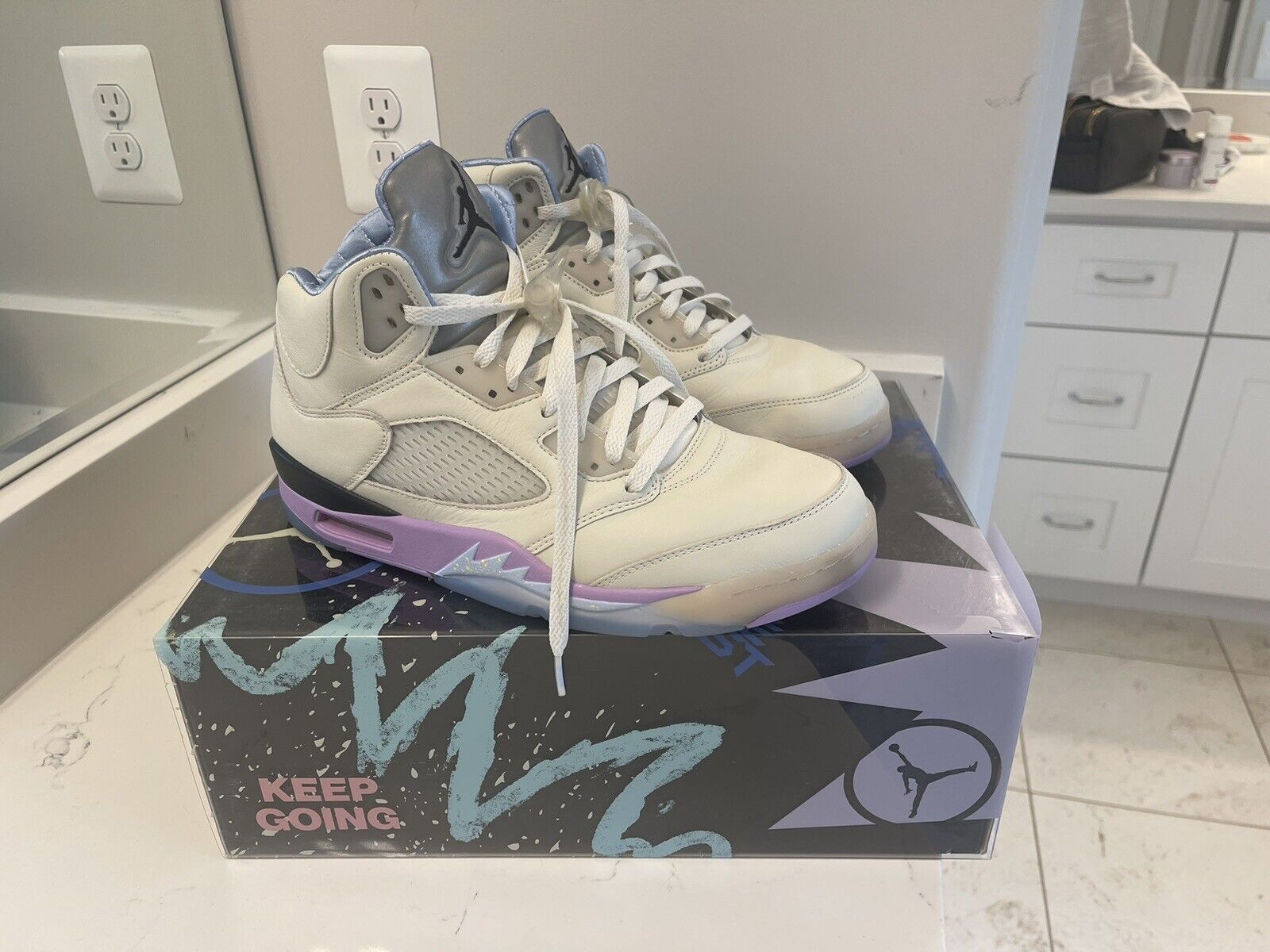Air Jordan 5 Retro x DJ Khaled ‘We The Best – Sail’ photo review