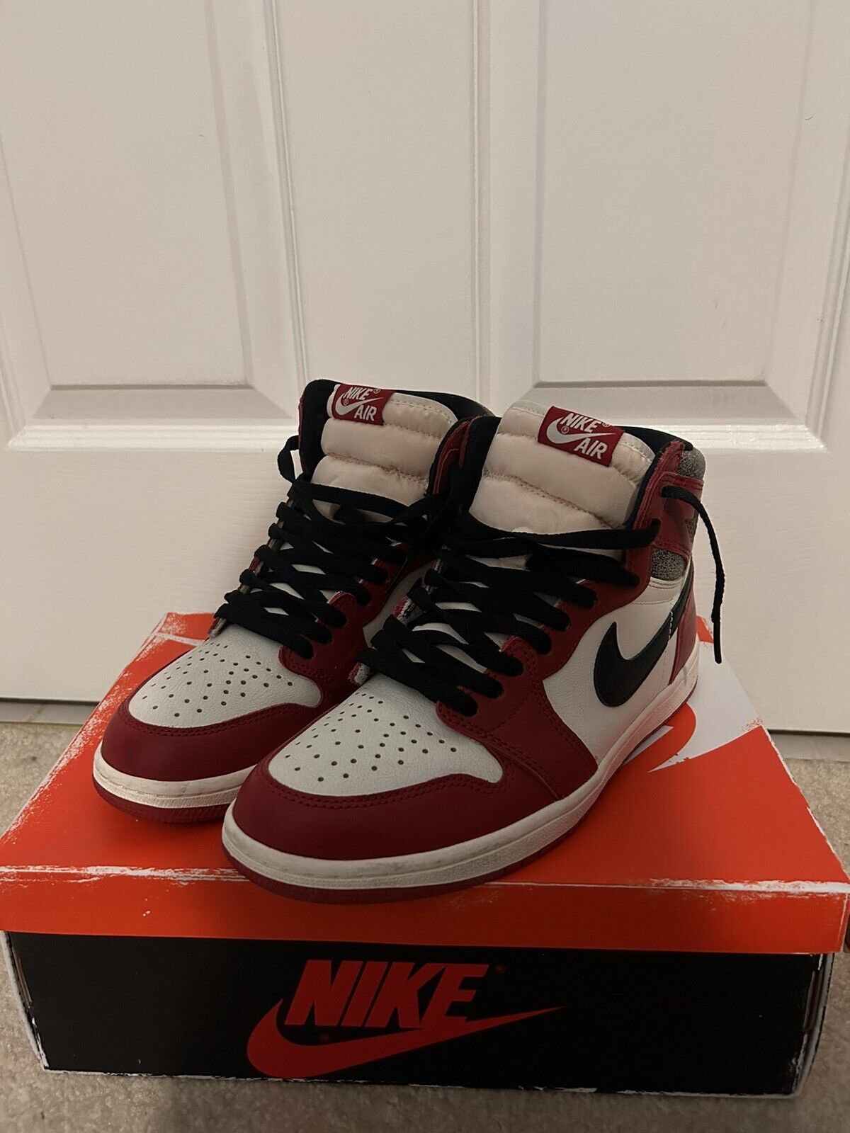 Air Jordan 1 Retro High OG ‘Chicago Lost & Found’ photo review