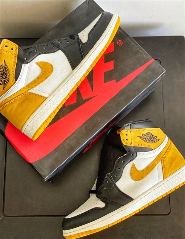 Air Jordan 1 Retro High OG ‘Yellow Ochre’ photo review