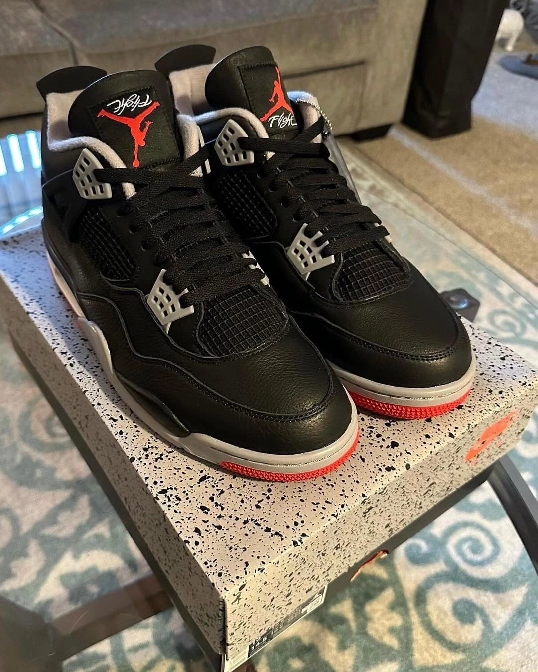 Air Jordan 4 Retro ‘Bred Reimagined’ photo review