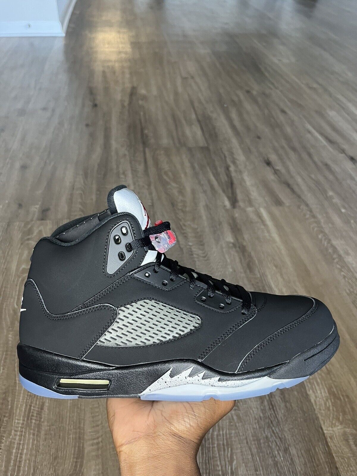 Air Jordan 5 Retro OG ‘Black Metallic Reimagined’ photo review